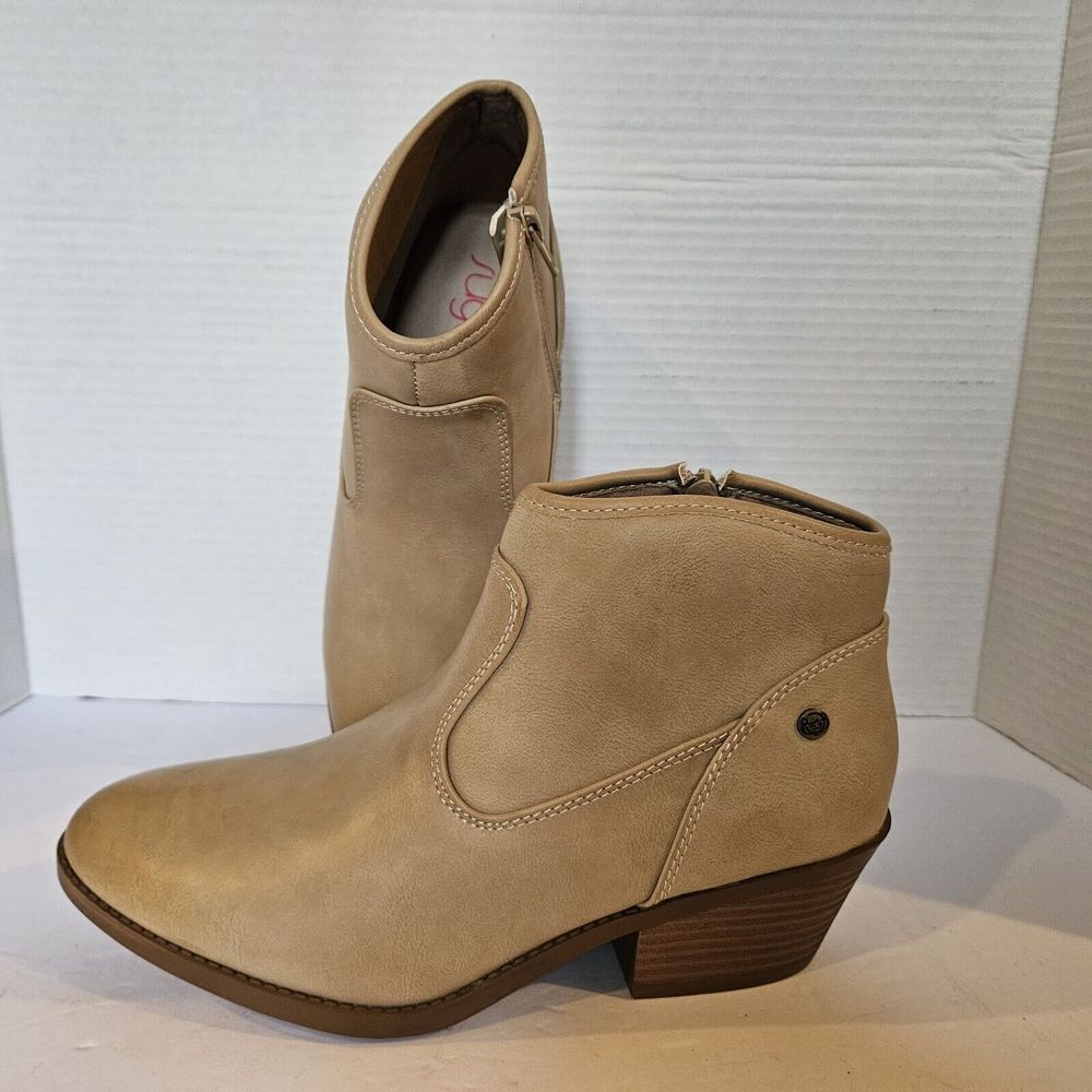 Sugar Virtual Beige almond toe block heel ankle boots Women's Size‎ 9 Zippered